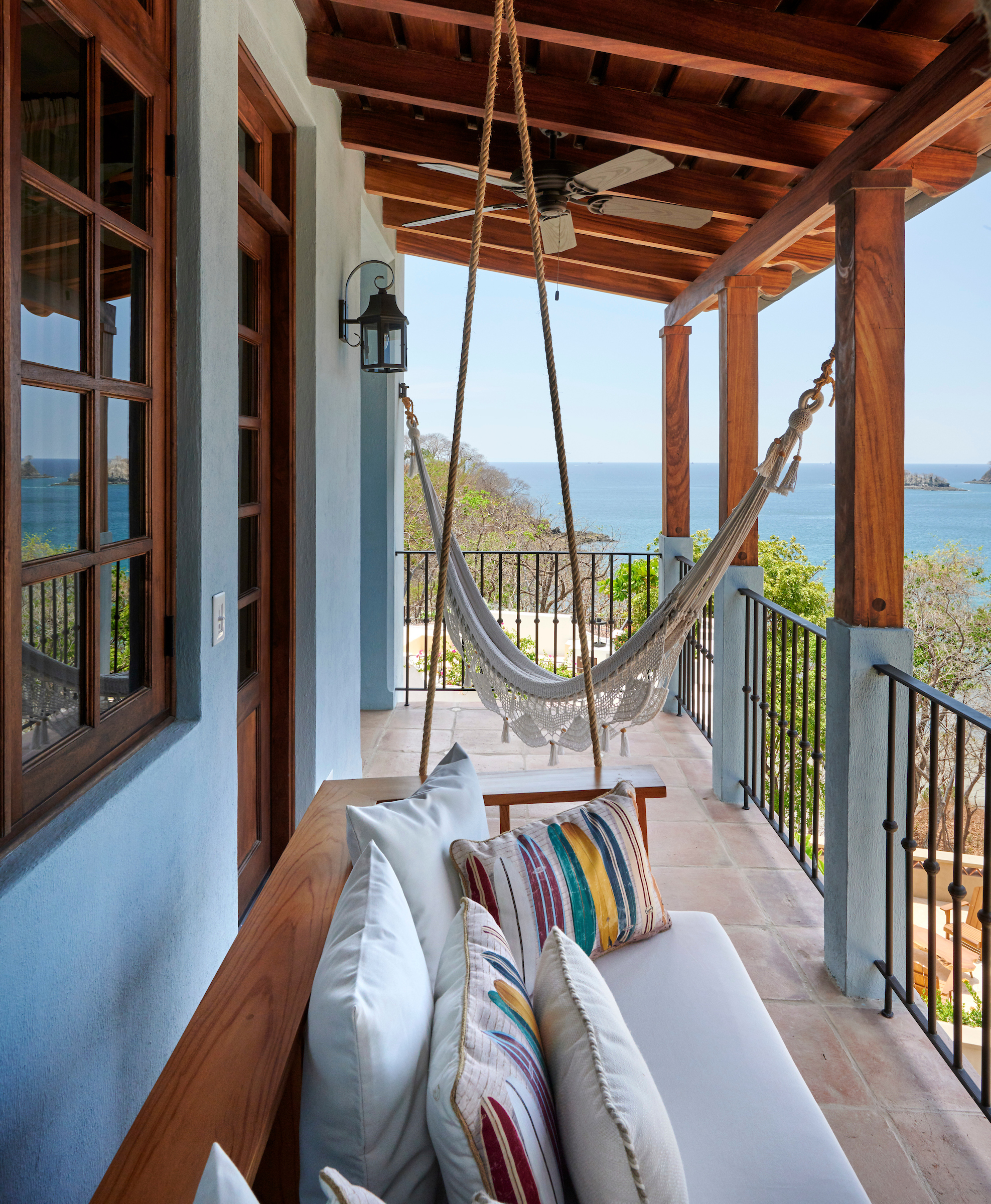 Oceanfront Las Catalinas Villa With Private Pool