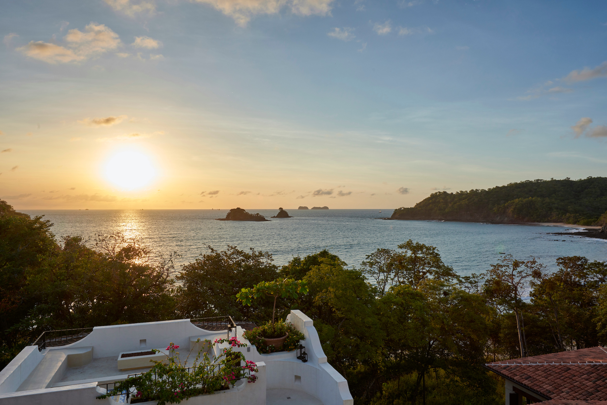 Oceanfront Las Catalinas Villa With Private Pool