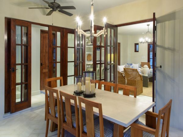 Luxury 7 Bedroom Home with Private Pool & Terraces