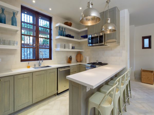 Luxury 7 Bedroom Home with Private Pool & Terraces