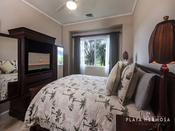Oceanview Jaco Vacation Condo Short Walk to Beach