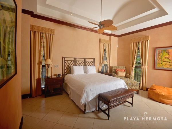 Jaco Condo 963736