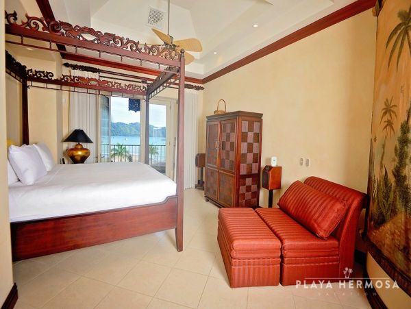 Jaco Condo 963736