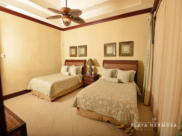 Jaco Condo 963737