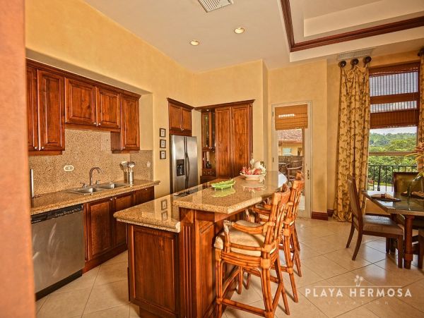 Jaco Condo 963737
