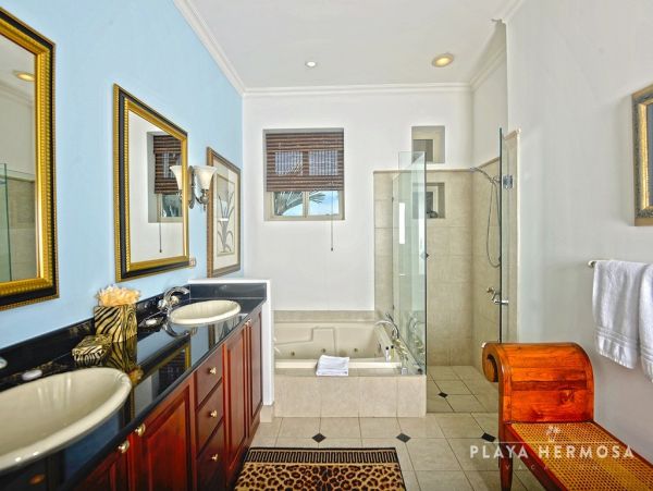Jaco Condo 963738