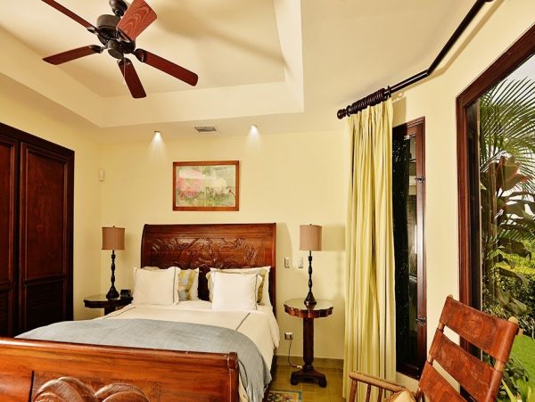 Bays and Ocean View Luxury 5 Bedroom Vacation Home in Jaco