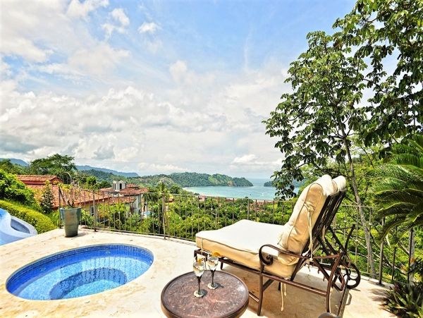 Bays and Ocean View Luxury 5 Bedroom Vacation Home in Jaco