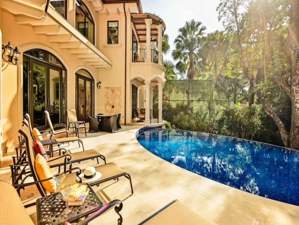 Jaco Five Bedroom Stunning Vacation Rental