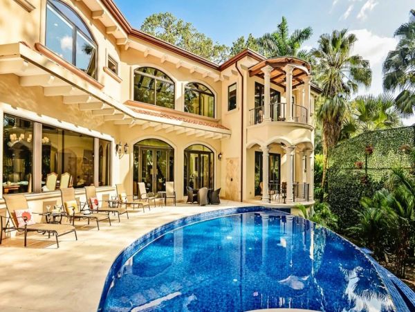 Jaco Five Bedroom Stunning Vacation Rental
