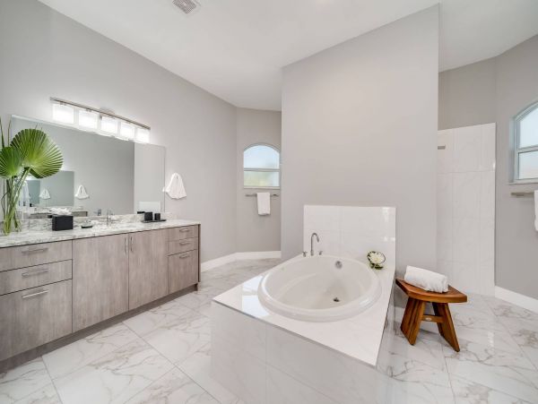 Gorgeous Marco Island Home with Private Pool & Hot Tub