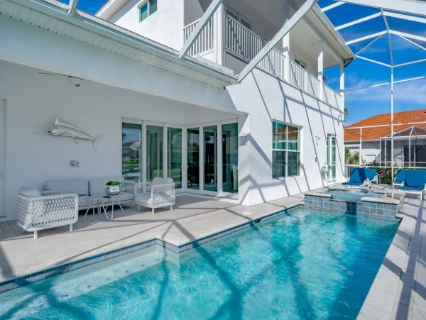 Gorgeous Marco Island Home with Private Pool & Hot Tub