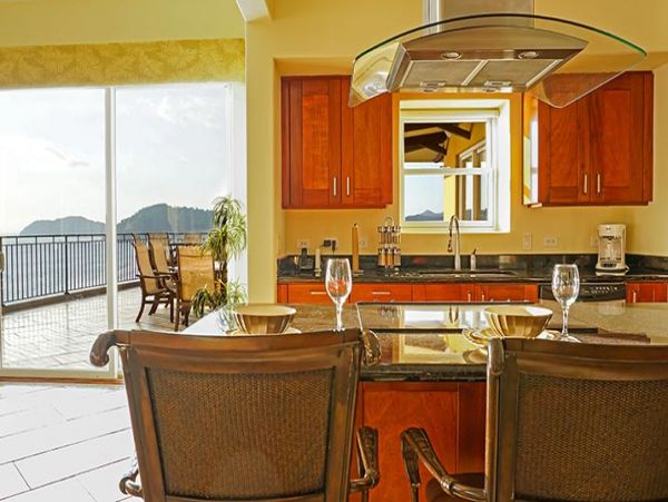 Beachfront Luxury 2 Bedroom Condo in Jaco