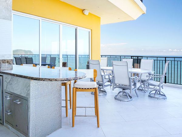 Beachfront Luxury 2 Bedroom Condo in Jaco