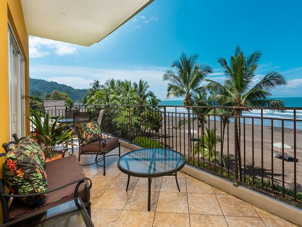 Upscale Coastal Luxury Condo in Jaco