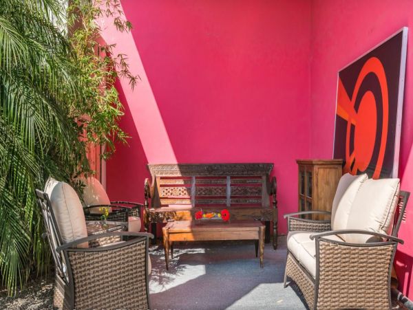 Beautiful Vacation Rental Home with Beach Access Sleeps 8