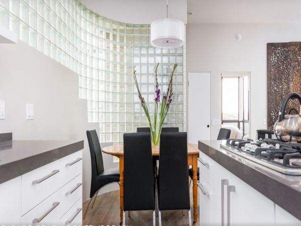 Beautiful Vacation Rental Home with Beach Access Sleeps 8