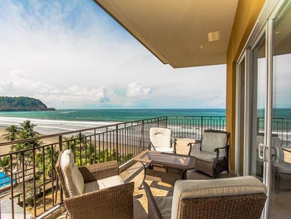 Spectacular Coastal Views Three King Beds