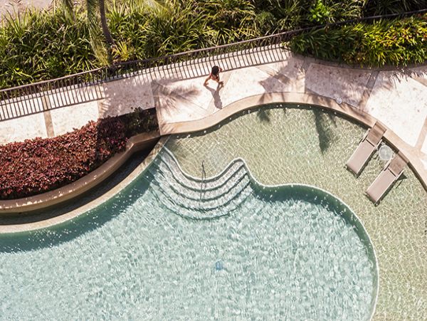 Luxury Oceanfront Three bedroom Condo