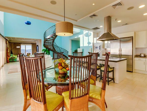 Stunning Six Bedroom Luxury Beach Condo with Ocean Views