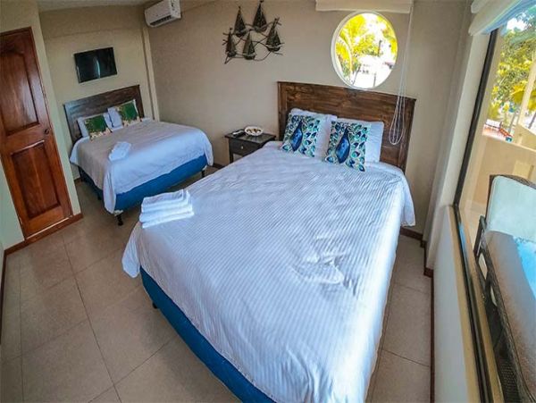Beachfront Vacation Villa Seven Bedroom Jaco