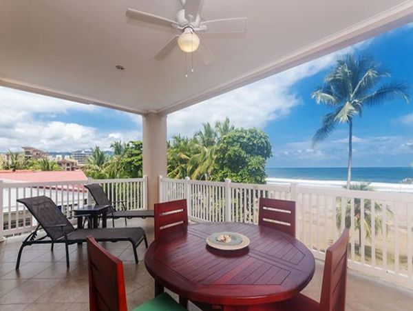 Direct Beach Views Jaco Beach