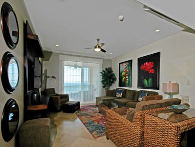 Stunning Beach Community  Penthouse Luxury