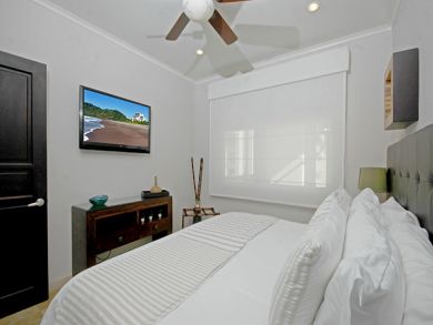 Stunning Beach Community  Penthouse Luxury