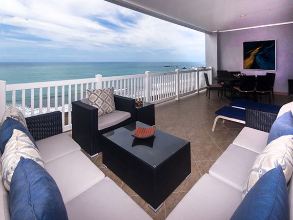 Luxury Three Bedroom King, Queen, Queen Beds