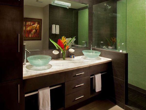Four Master Bedrooms in Beach Vacation Condo in Jaco