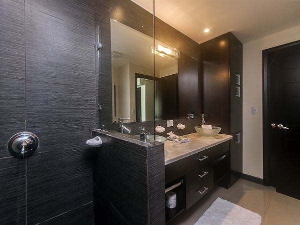 Jaco Luxury Oceanfront Upscale Decor