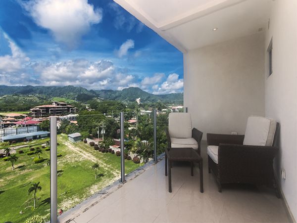 Jaco Luxury Oceanfront Upscale Decor