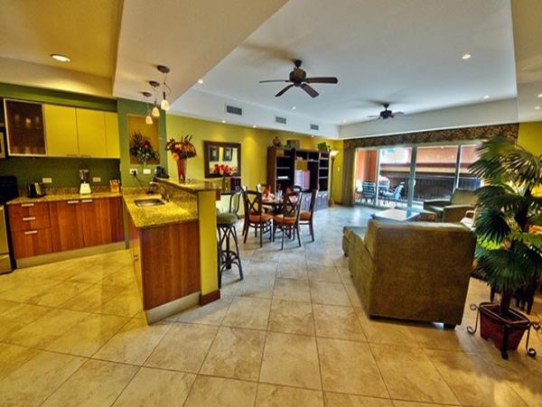 Oceanfront Vacation Condo 3 Private Balconies