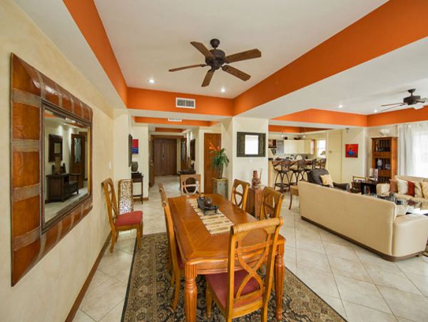 Beautiful Vacation Condo with Communal Pool & Hot Tub