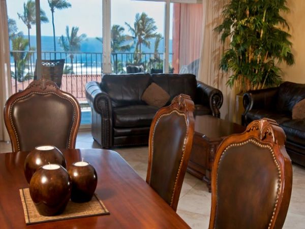 Beautiful Vacation Condo with Communal Pool & Hot Tub