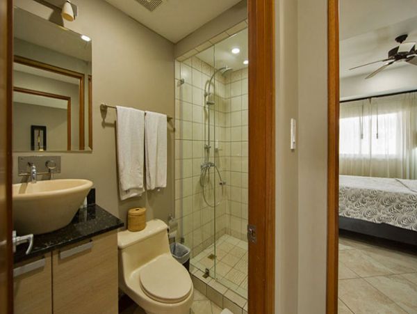 Beautiful Vacation Condo with Communal Pool & Hot Tub