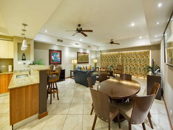 Beautiful Vacation Condo with Communal Pool & Hot Tub