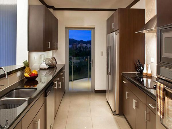 Oceanfront Vacation Condo Sleeps 8 Guests