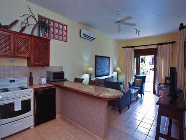 Jaco Condo 963821