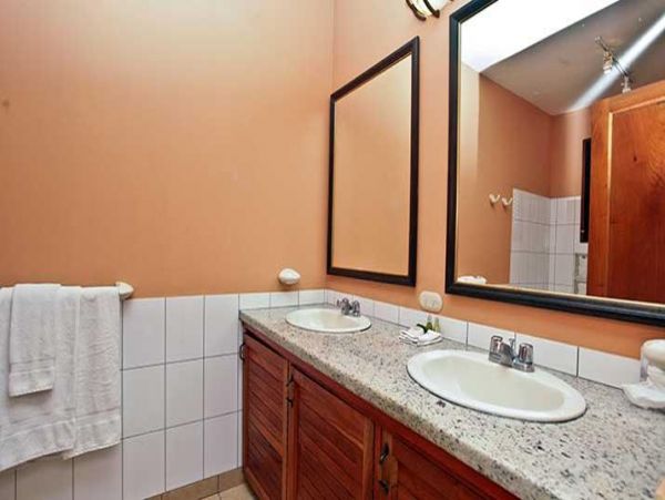 Jaco Condo 963823
