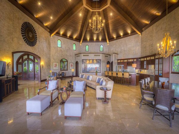 Guanacaste Luxury Villa with 5 Bedrooms - Playa Hermosa