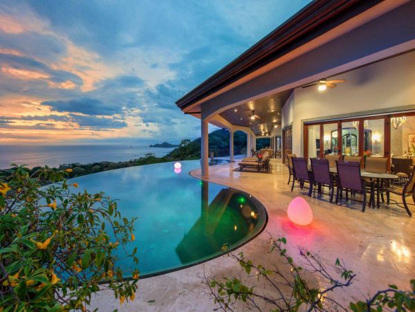 Guanacaste Luxury Villa with 5 Bedrooms - Playa Hermosa