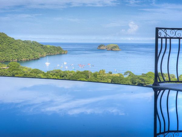 Guanacaste Luxury Villa with 5 Bedrooms - Playa Hermosa
