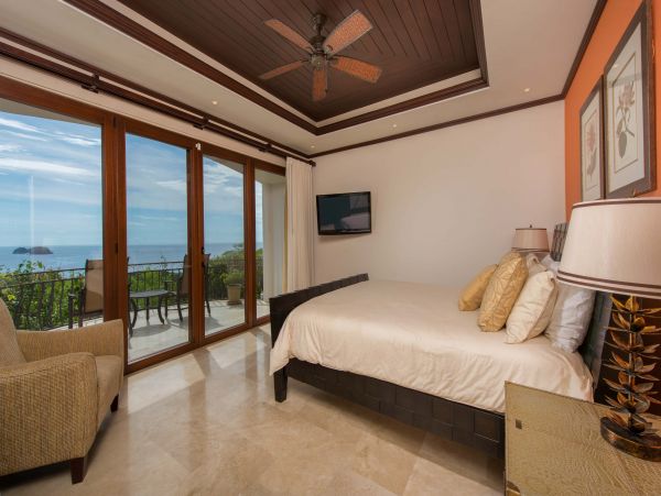 Guanacaste Luxury Villa with 5 Bedrooms - Playa Hermosa