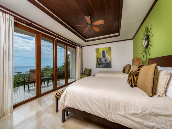Guanacaste Luxury Villa with 5 Bedrooms - Playa Hermosa