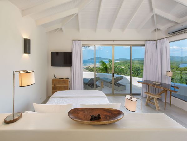 Five Bedroom Luxury Tamarindo Vacation Villa Staff Pool