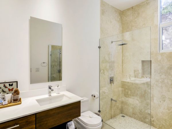 Luxury Tamarindo Rental with Ocean Views and Infinity Pool