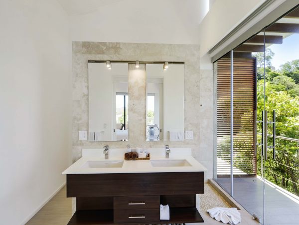 Luxury Tamarindo Rental with Ocean Views and Infinity Pool