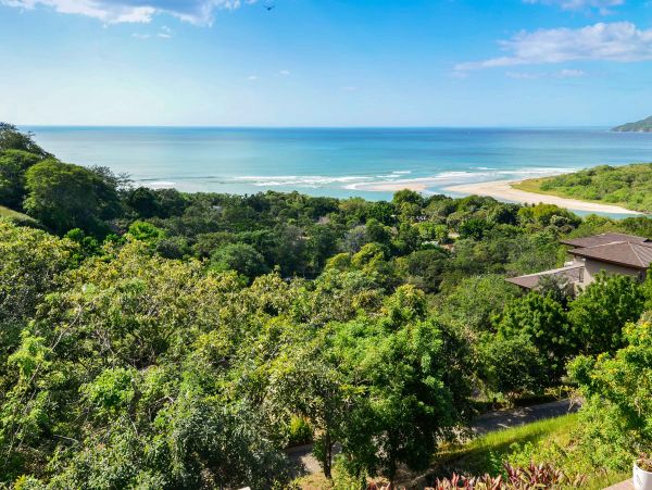 Luxury Tamarindo Rental with Ocean Views and Infinity Pool
