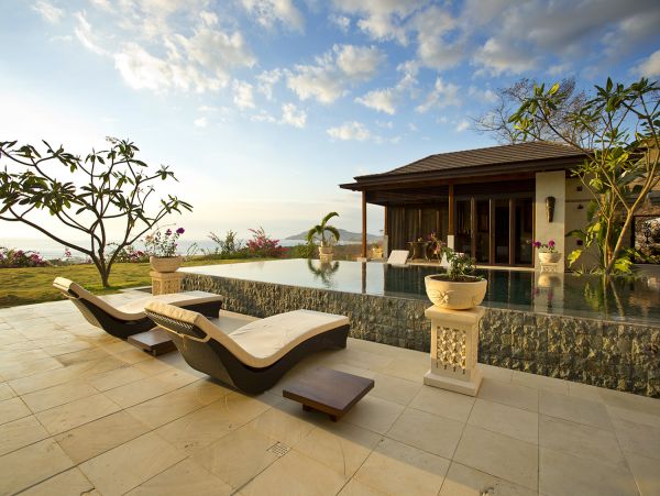 Playa Tamarindo luxury Vacation Home Eight Bedrooms